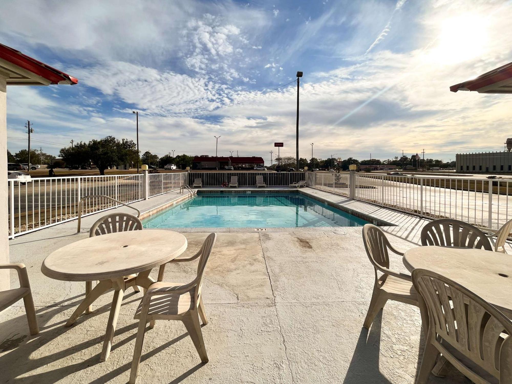 Motel 6 Abbeville, Al Exterior photo